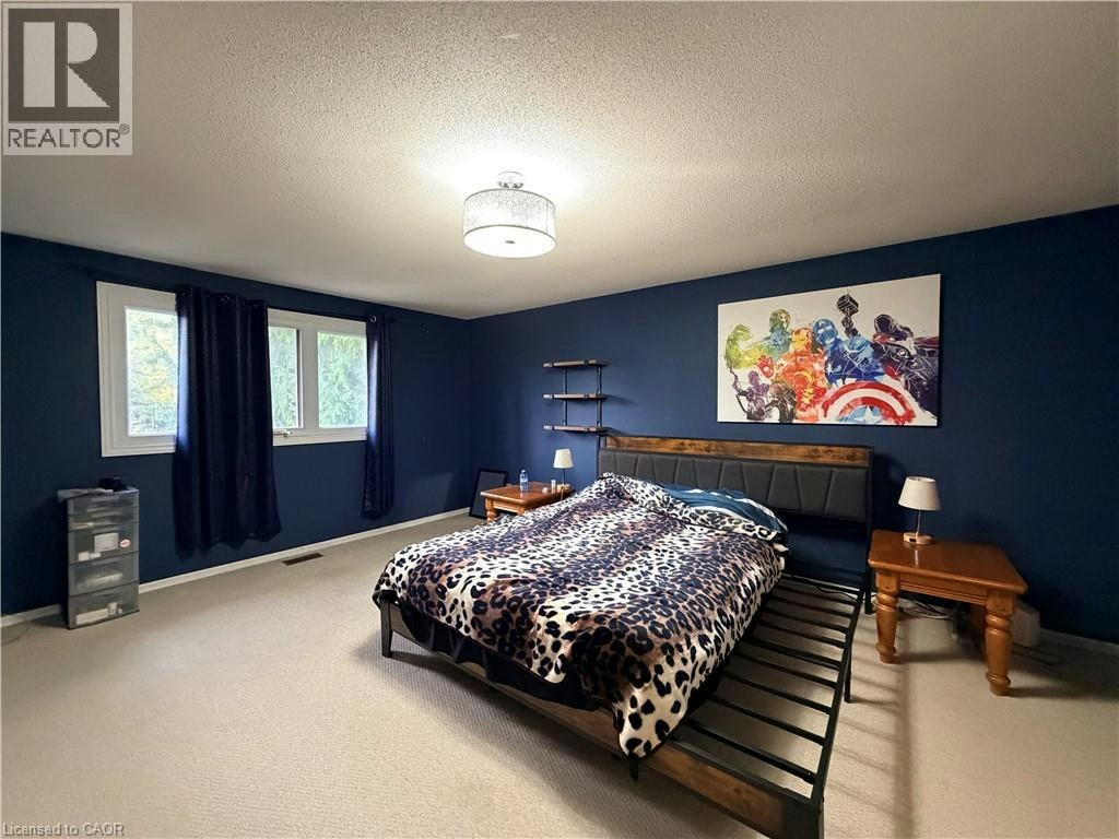 450 Bridge Street W, Waterloo, ON, N2K 2Y4 - 7