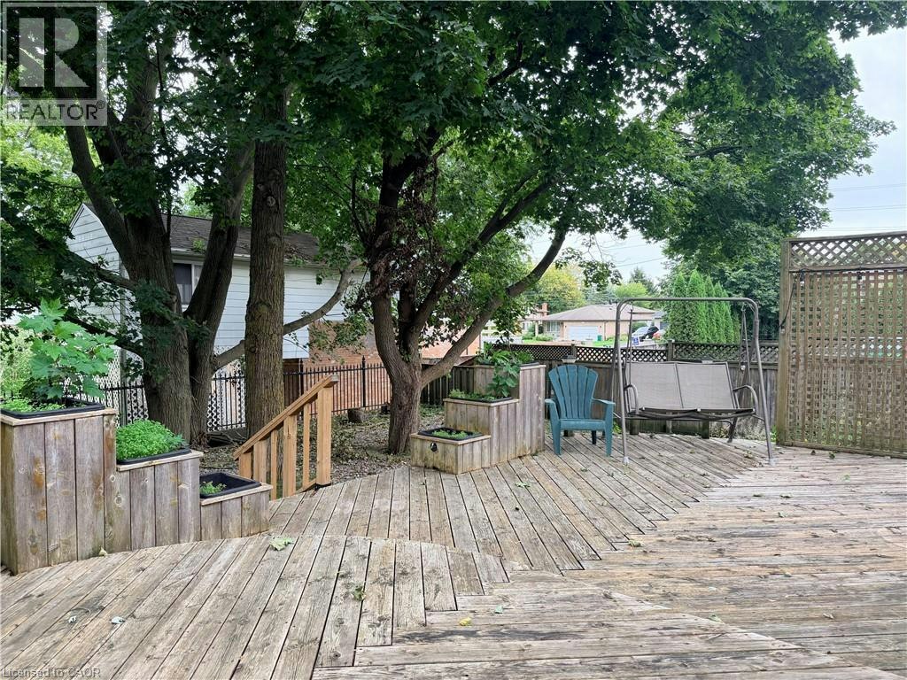 450 Bridge Street W, Waterloo, ON, N2K 2Y4 - 18