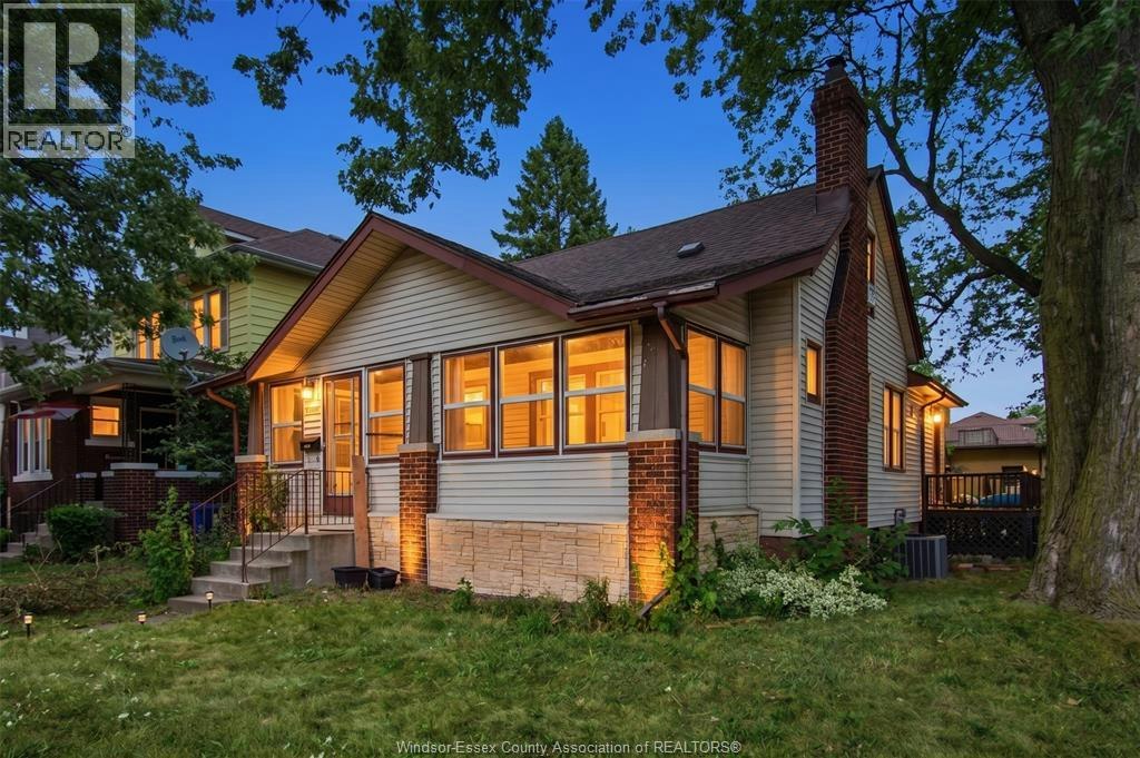 2292 Dougall Avenue, Windsor, ON, N8X 1S8