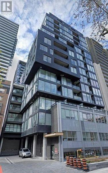 1102-17 Dundonald Street, Toronto, ON, M4Y 0E4