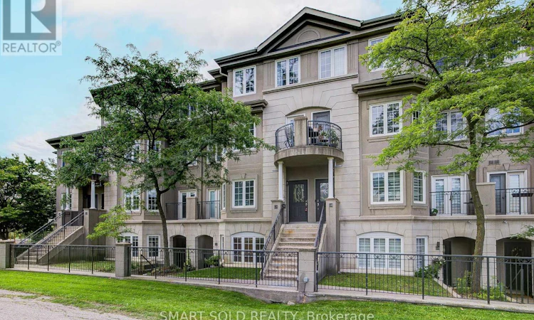 C20-108 Finch Avenue W