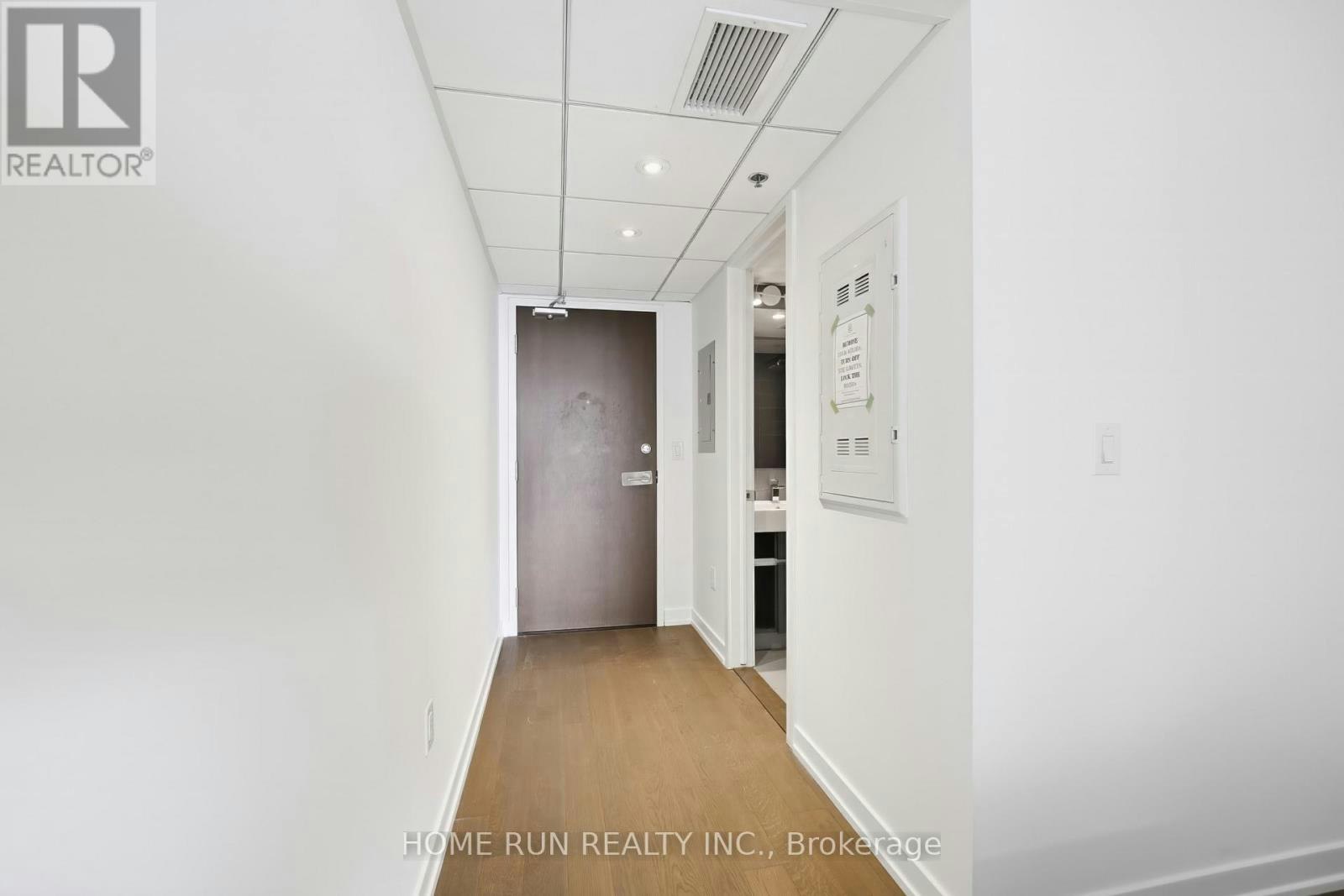 1205-199 Slater Street, Ottawa, ON, K1P 0C8 - 5