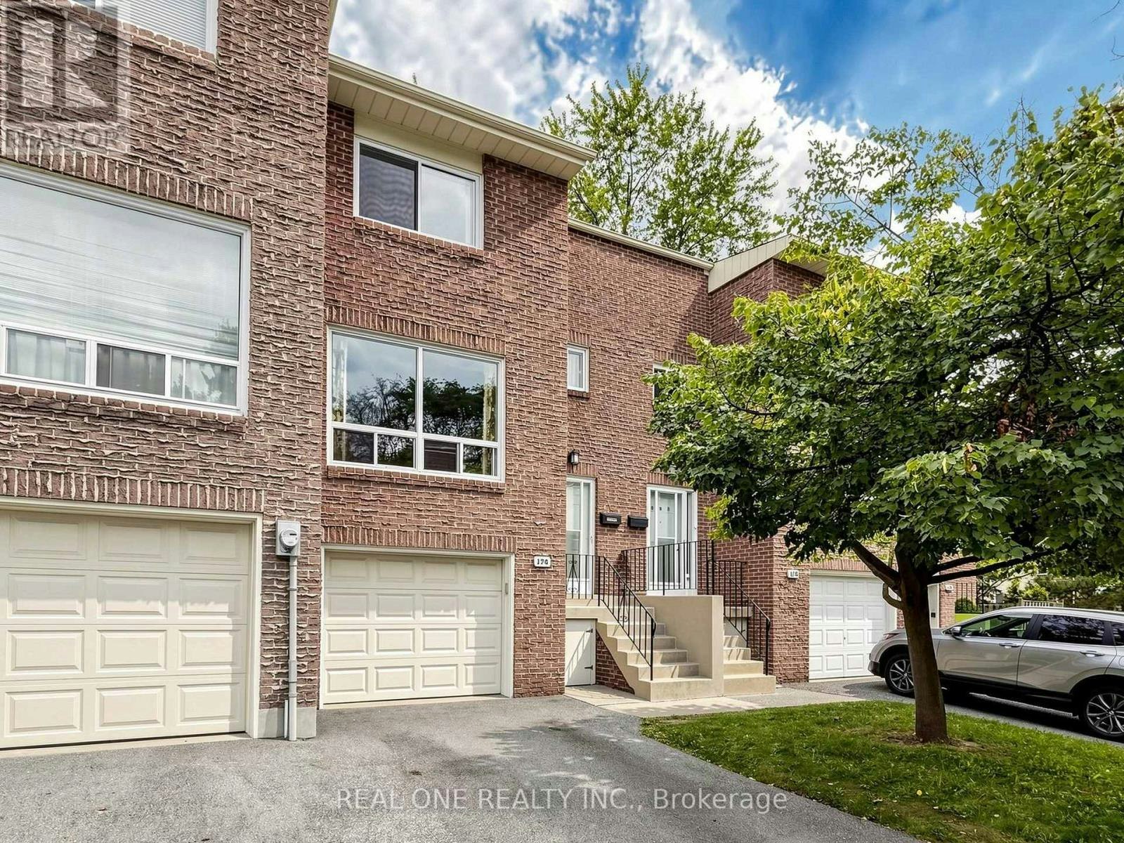 174 Rusty Crestway, Toronto, ON, M2J 2Y6
