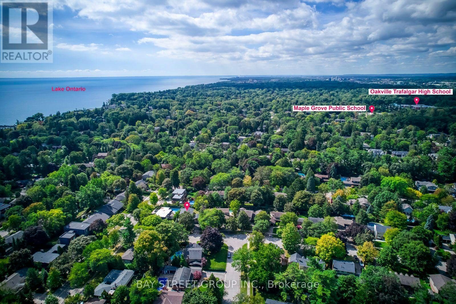 216 Beechfield Road, Oakville, ON, L6J 5H7