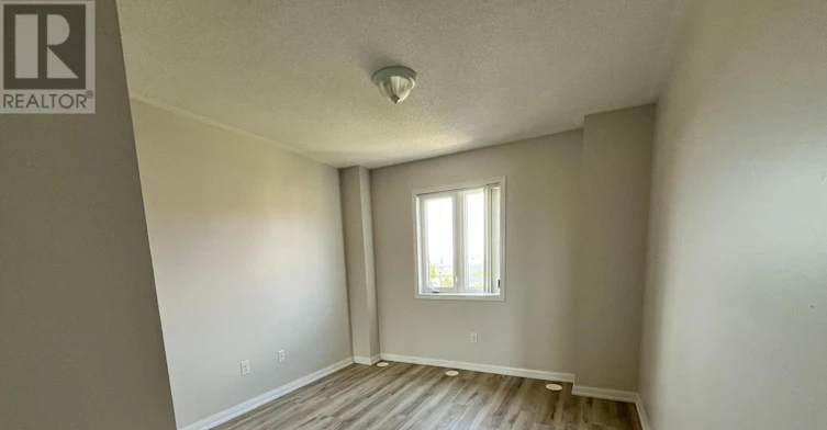 180-250 Sunny Meadow Boulevard, Brampton, ON, L6R 3Y6 - 3