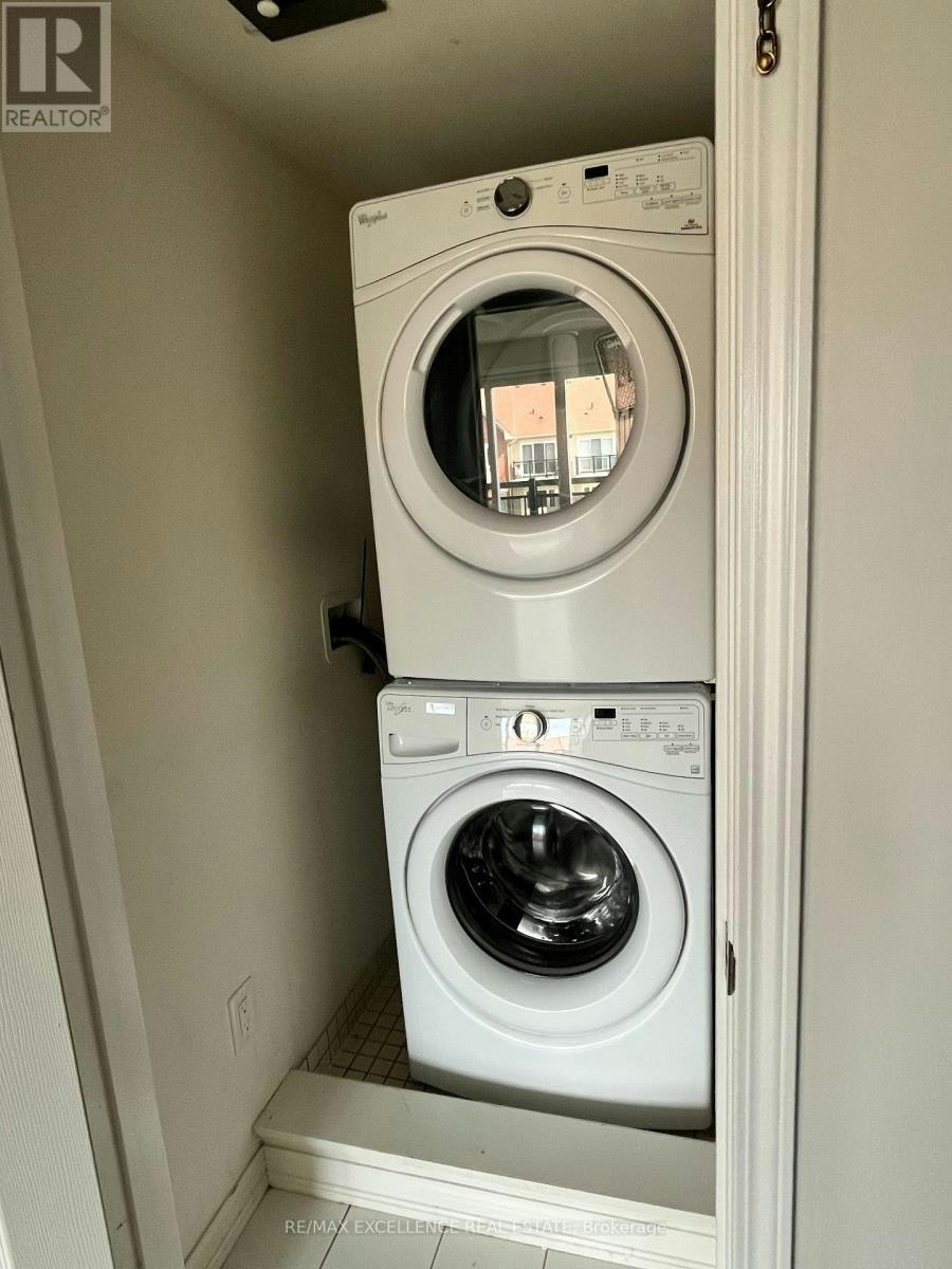 180-250 Sunny Meadow Boulevard, Brampton, ON, L6R 3Y6 - 6
