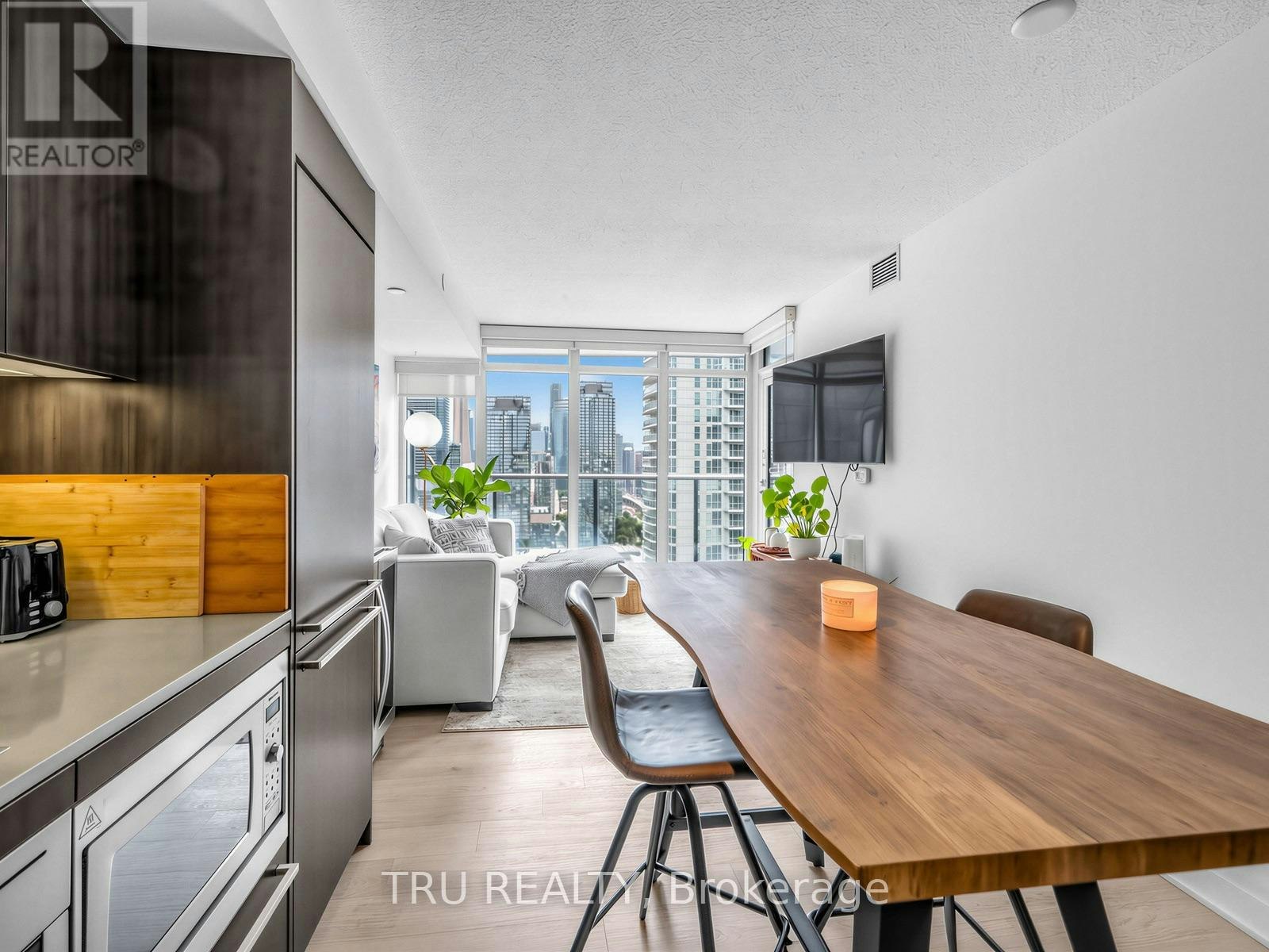3210-70 Queens Wharf Road, Toronto, ON, M5V 0J2 - 11