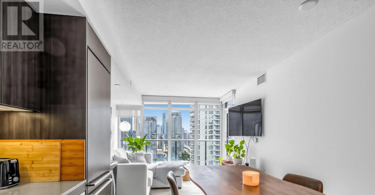 3210-70 Queens Wharf Road, Toronto, ON, M5V 0J2 - 11