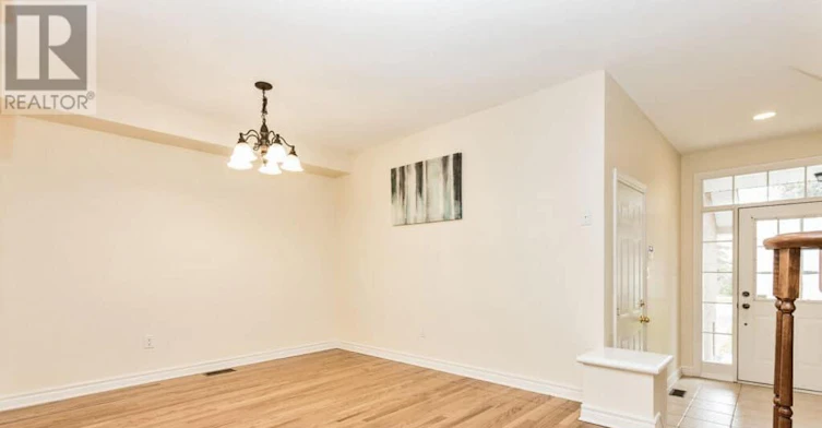 122 Saddlesmith Circle, Ottawa, ON, K2M 2Y6 - 5