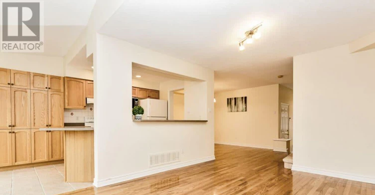 122 Saddlesmith Circle, Ottawa, ON, K2M 2Y6 - 9