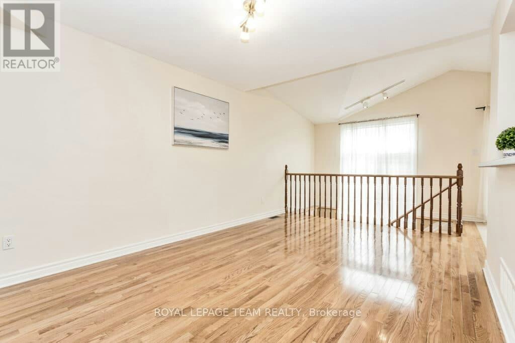 122 Saddlesmith Circle, Ottawa, ON, K2M 2Y6 - 7