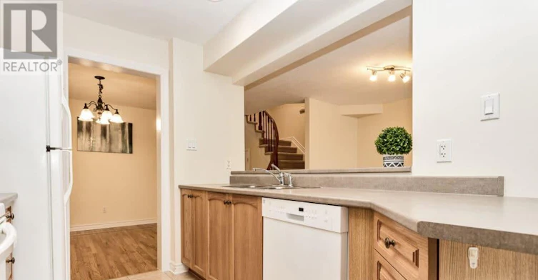 122 Saddlesmith Circle, Ottawa, ON, K2M 2Y6 - 13