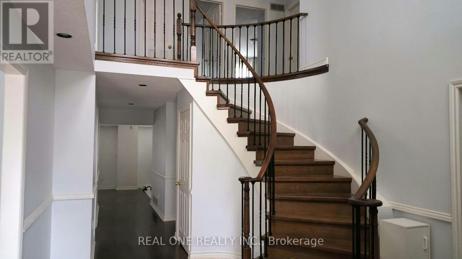 12 Atlantic Avenue, Markham, ON, L3P 7B6 - 4