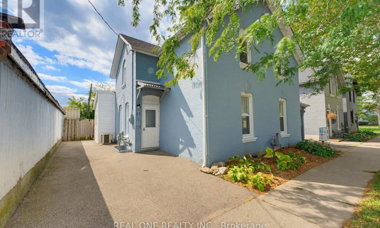 27 Gilkison Street