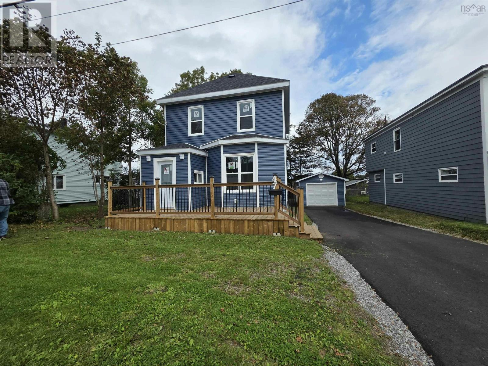 47 Blowers Street, North Sydney, NS, B2A 2Y6