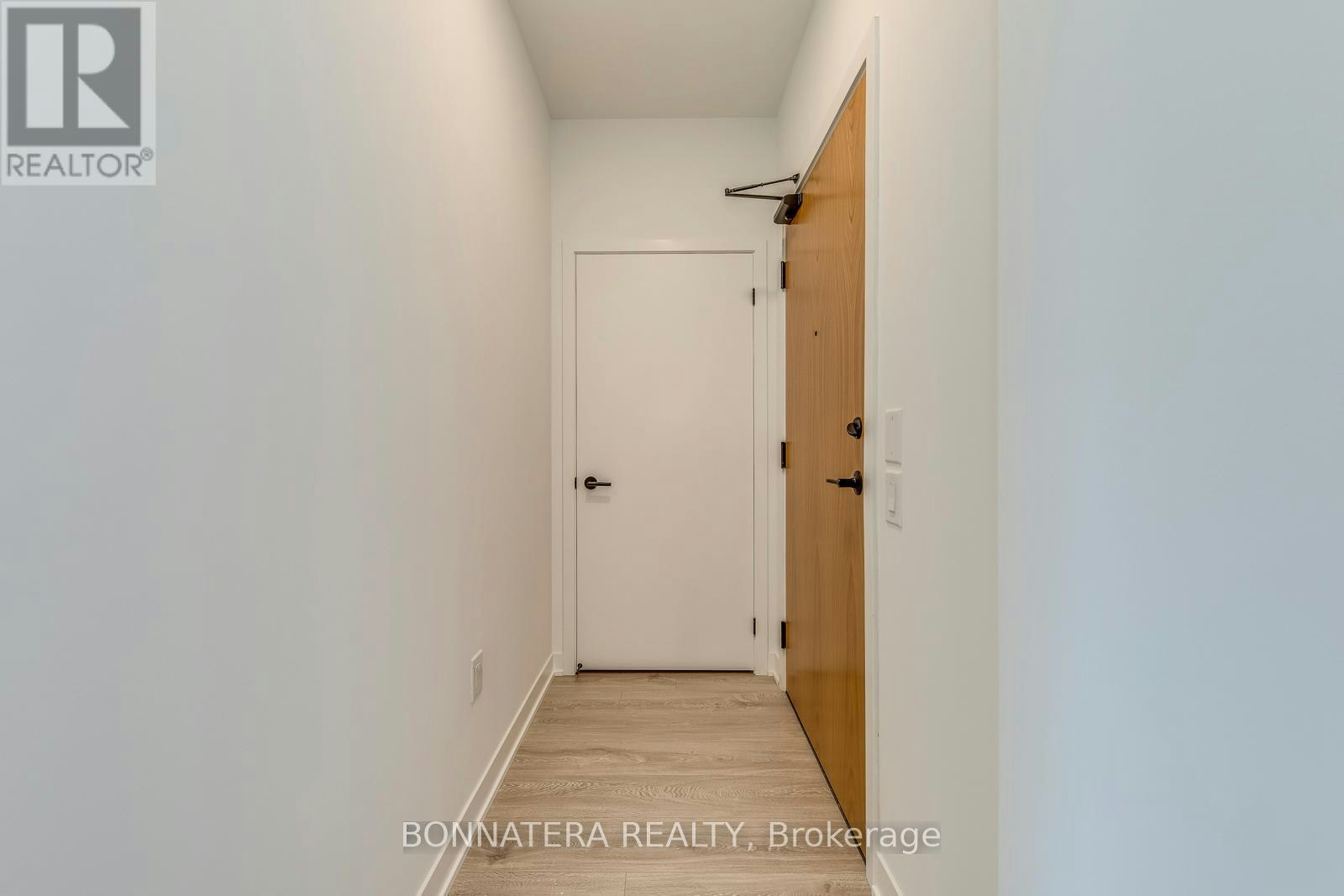 1810-2495 Eglinton Avenue W, Mississauga, ON, L5M 2T2 - 5