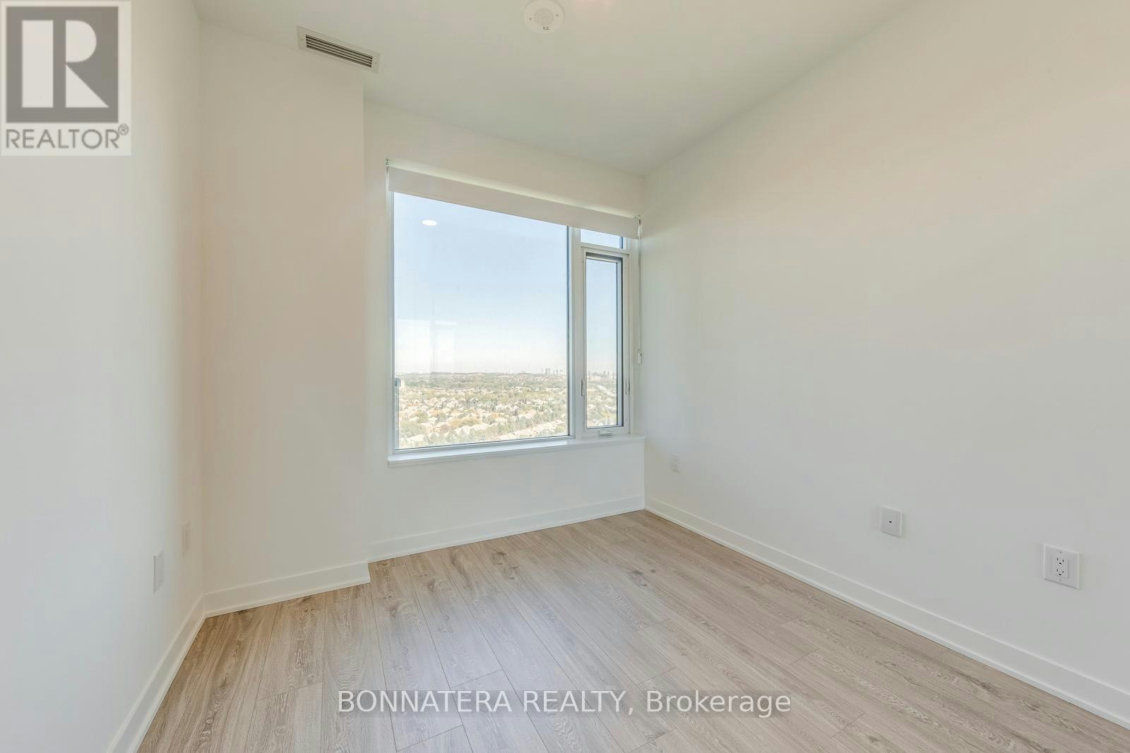 1810-2495 Eglinton Avenue W, Mississauga, ON, L5M 2T2 - 24