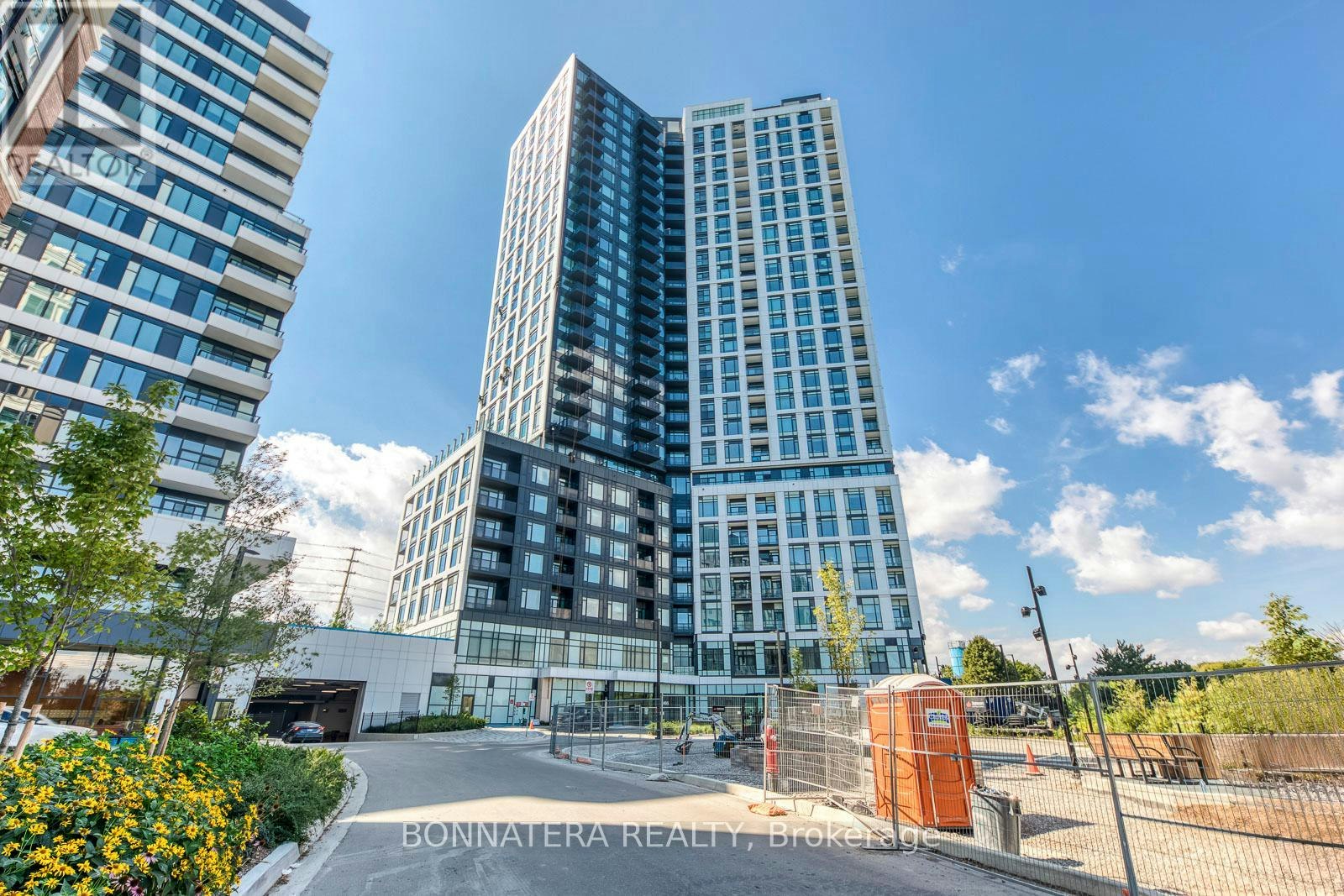 1810-2495 Eglinton Avenue W, Mississauga, ON, L5M 2T2