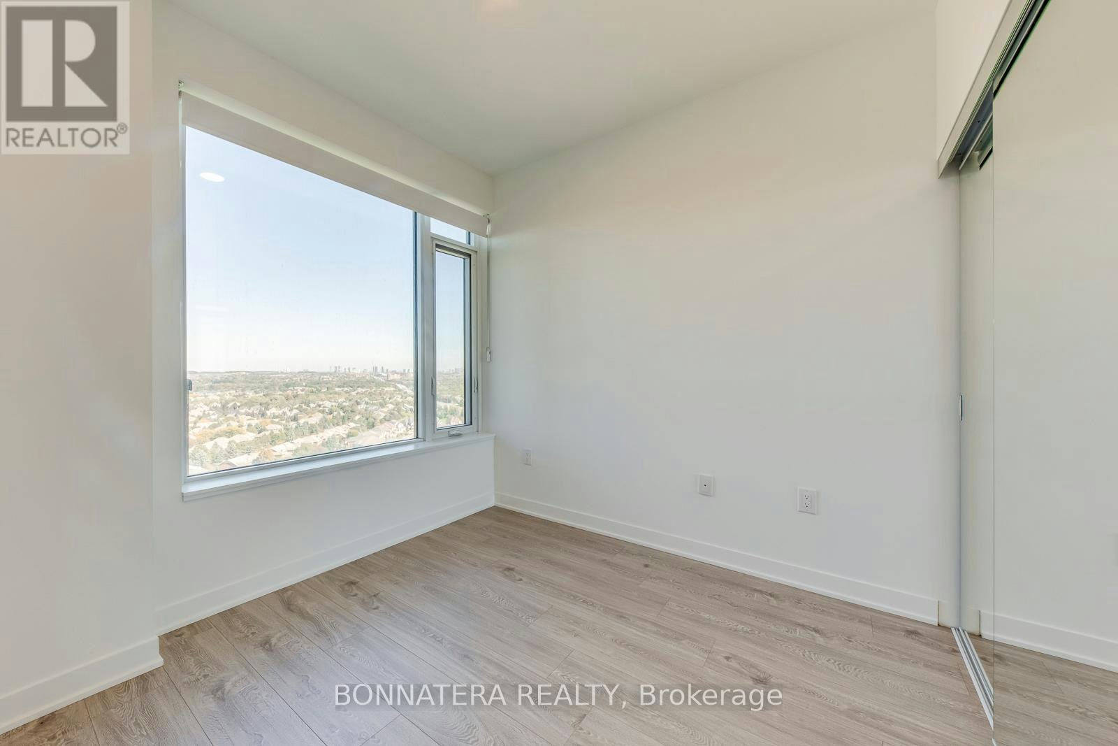 1810-2495 Eglinton Avenue W, Mississauga, ON, L5M 2T2 - 25