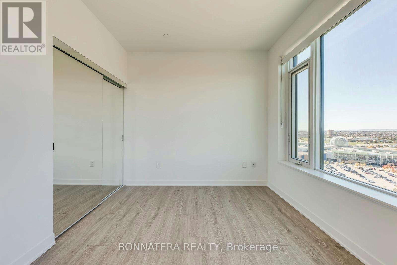 1810-2495 Eglinton Avenue W, Mississauga, ON, L5M 2T2 - 21