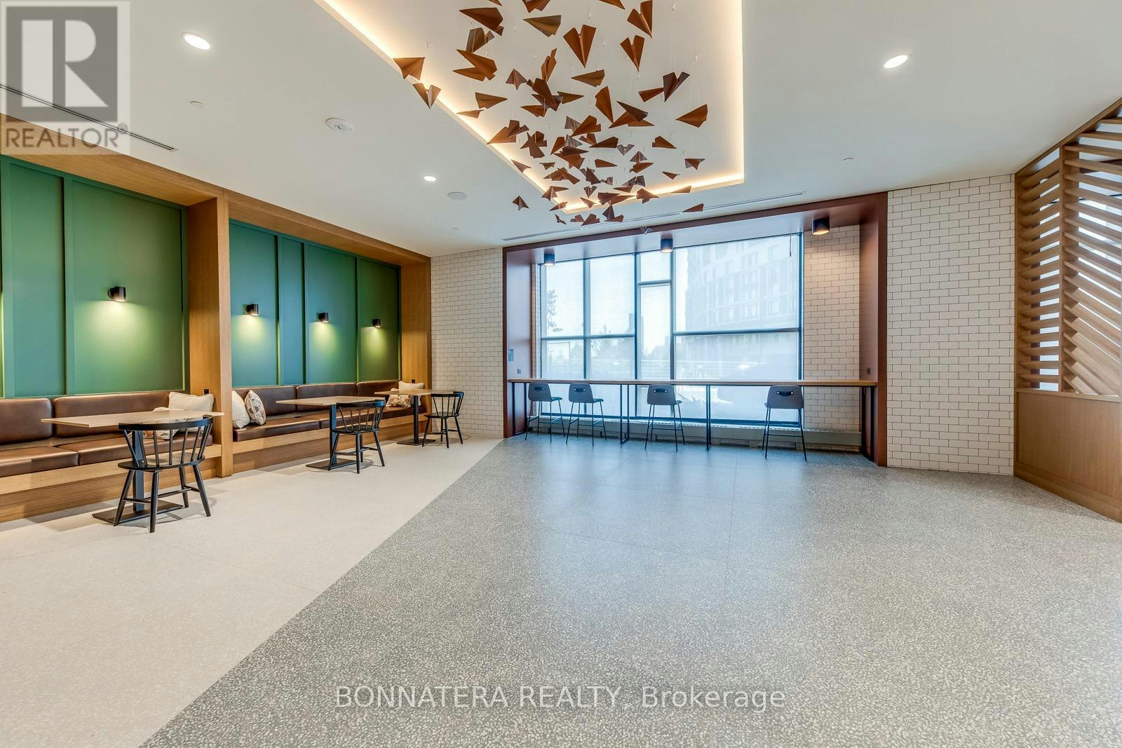 1810-2495 Eglinton Avenue W, Mississauga, ON, L5M 2T2 - 35