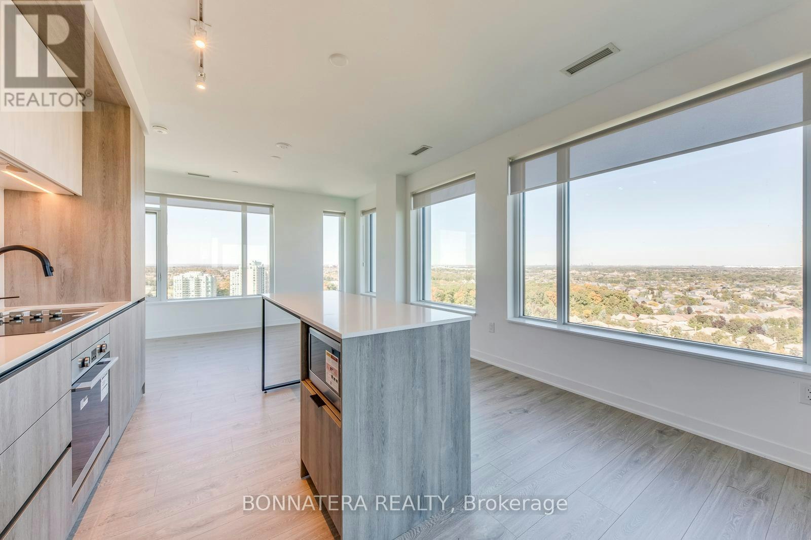 1810-2495 Eglinton Avenue W, Mississauga, ON, L5M 2T2 - 7