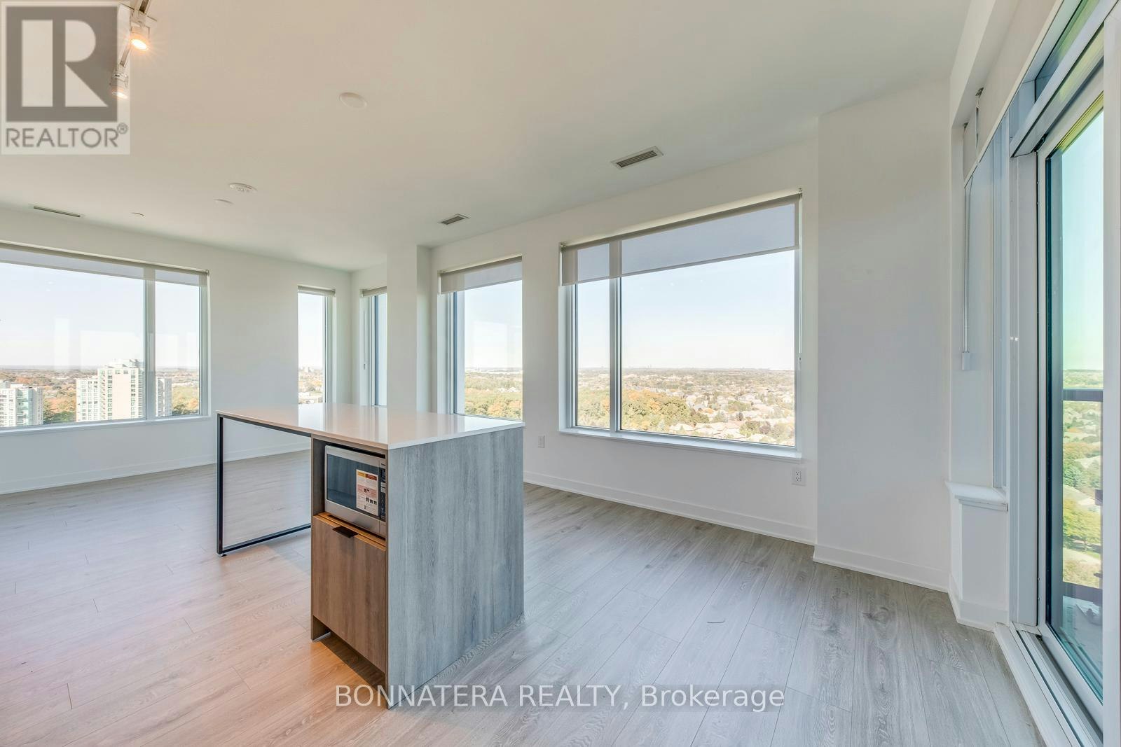 1810-2495 Eglinton Avenue W, Mississauga, ON, L5M 2T2 - 6