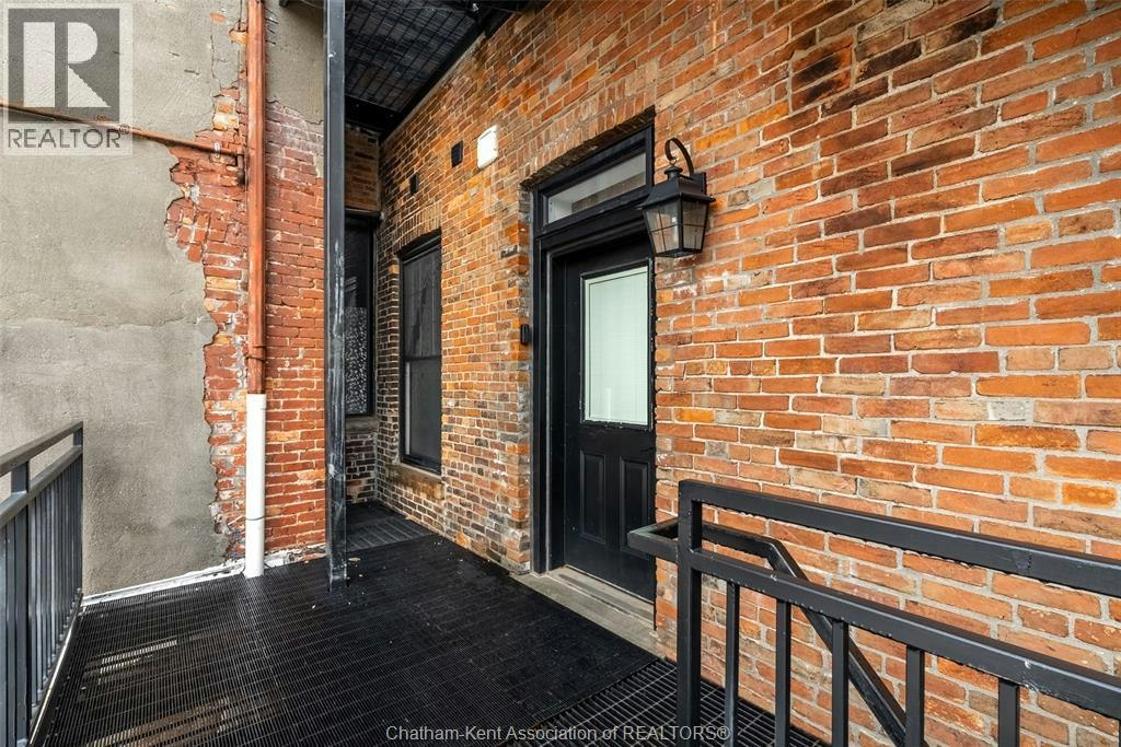 201-164 King Street West, Chatham-Kent, ON, N7M 1E3 - 6