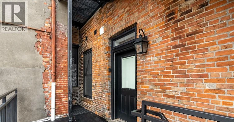 201-164 King Street West, Chatham-Kent, ON, N7M 1E3 - 6