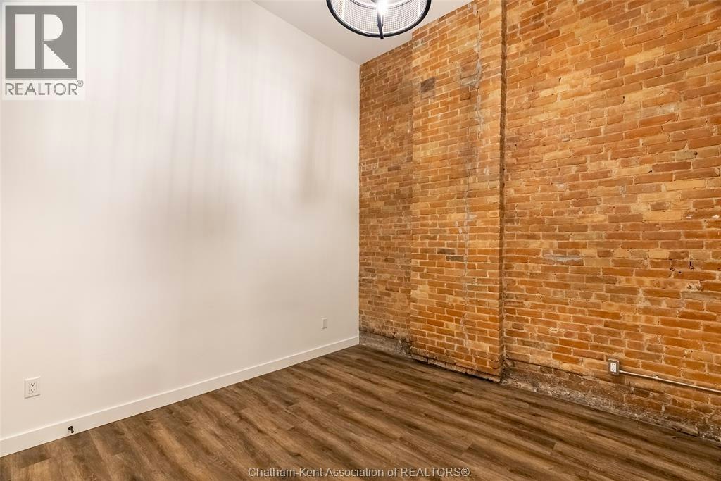 201-164 King Street West, Chatham-Kent, ON, N7M 1E3 - 14