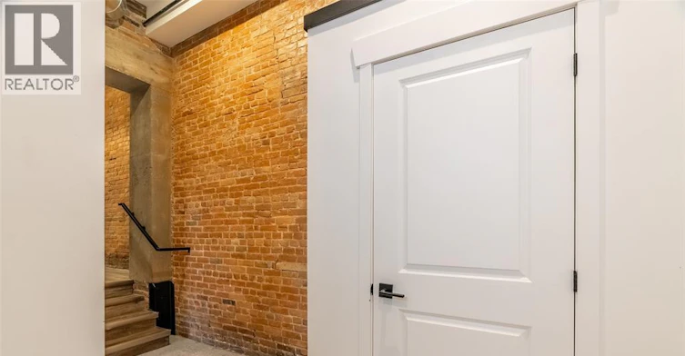 201-164 King Street West, Chatham-Kent, ON, N7M 1E3 - 8