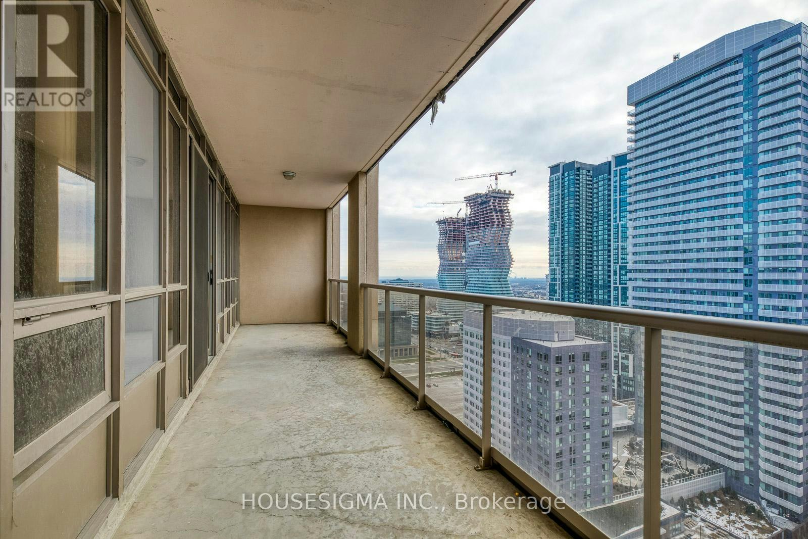 2703-4090 Living Arts Drive, Mississauga, ON, L5B 4M8 - 23