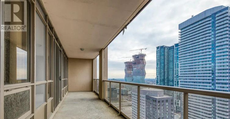 2703-4090 Living Arts Drive, Mississauga, ON, L5B 4M8 - 23