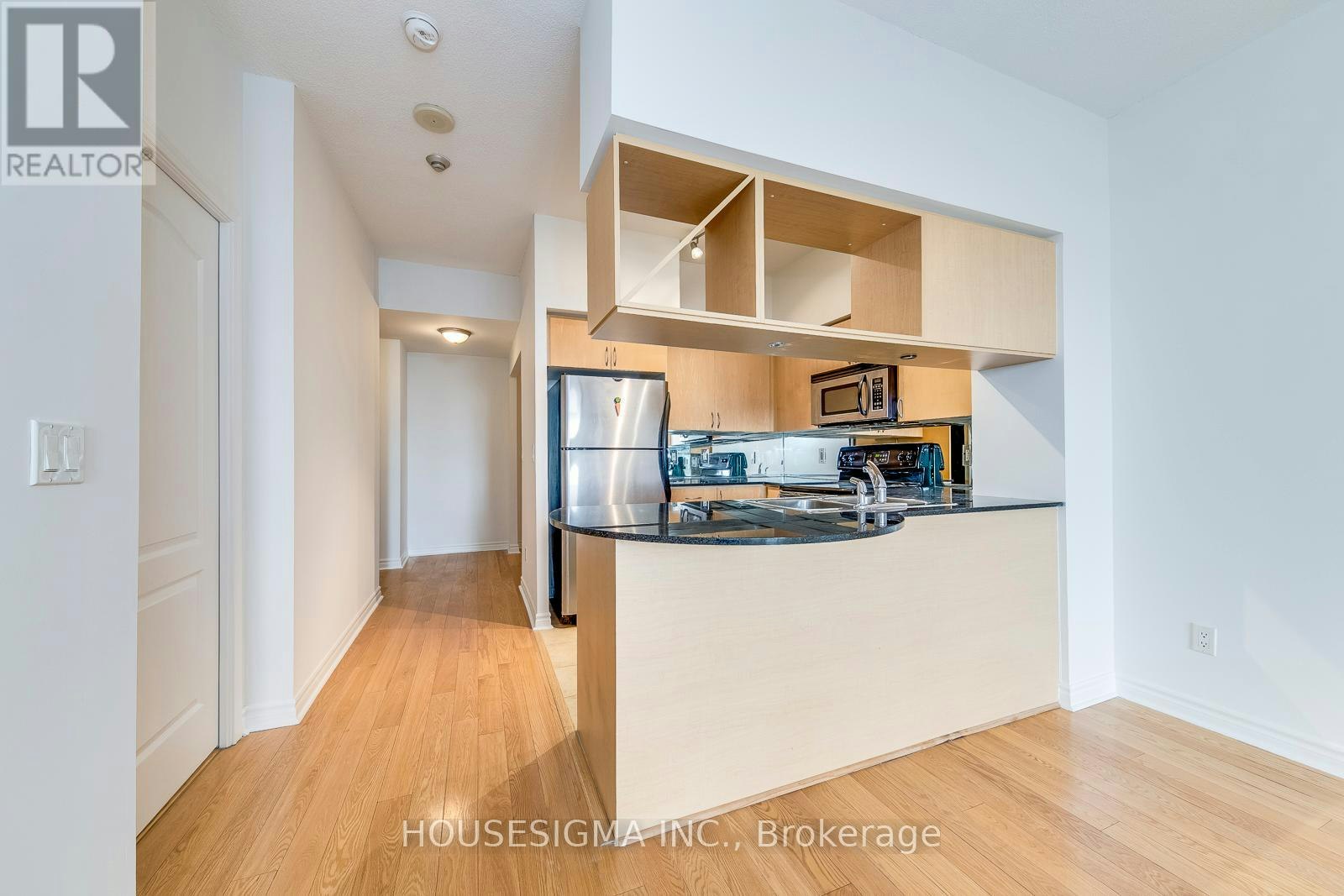 2703-4090 Living Arts Drive, Mississauga, ON, L5B 4M8 - 8
