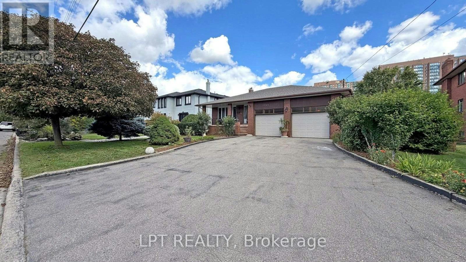 3185 Parkerhill Road, Mississauga, ON, L5B 1V7