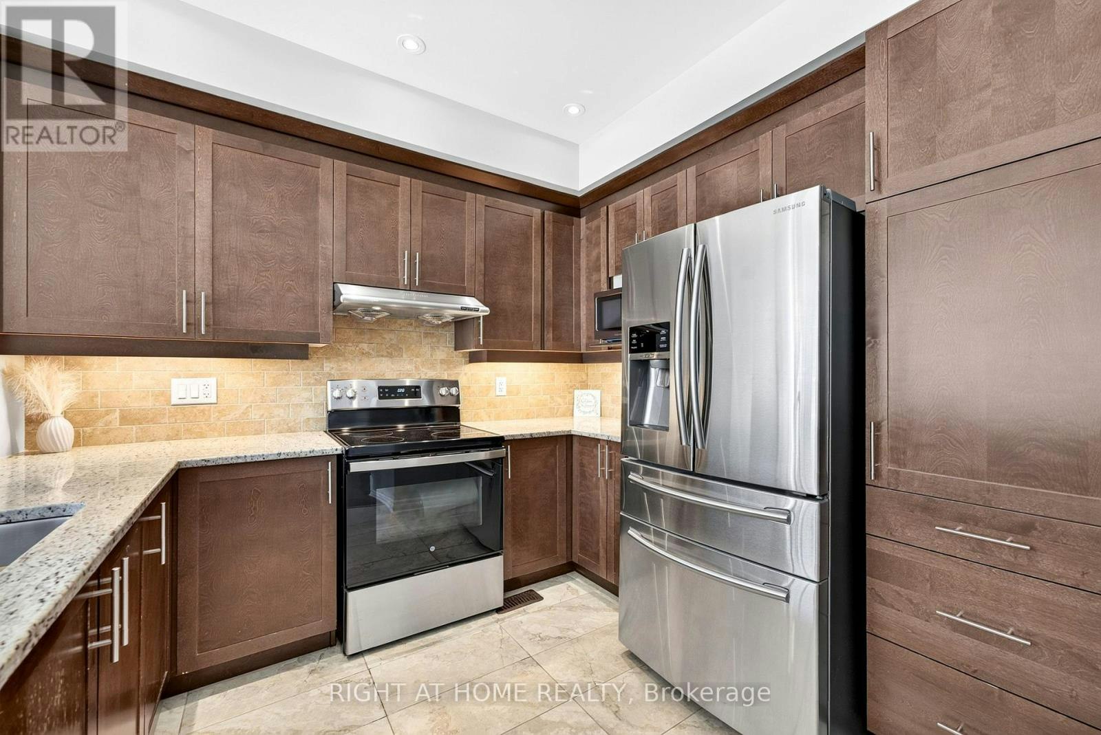 161 Mattingly Way, Ottawa, ON, K4M 0C5 - 9