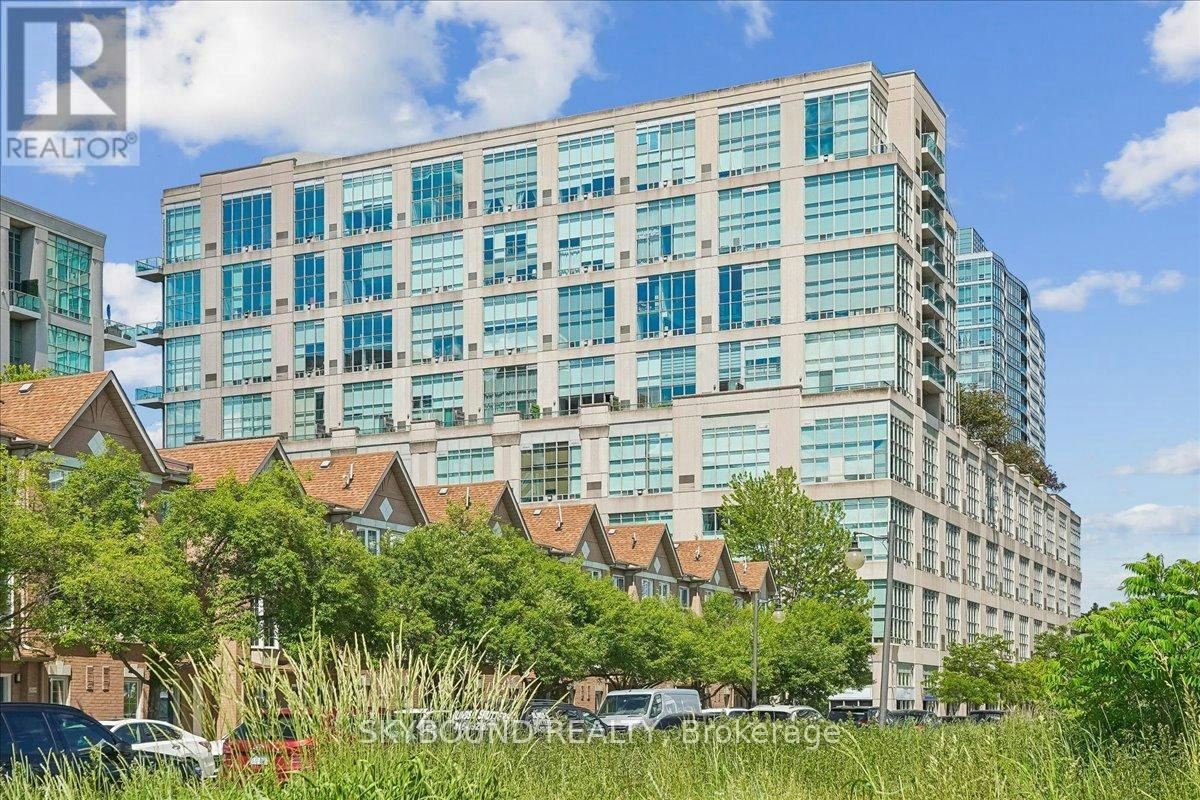 302-300 Manitoba Street, Toronto, ON, M8Y 4G6