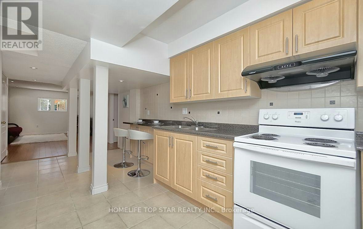 48 Dairy Drive, Toronto, ON, M1L 0G2 - 2