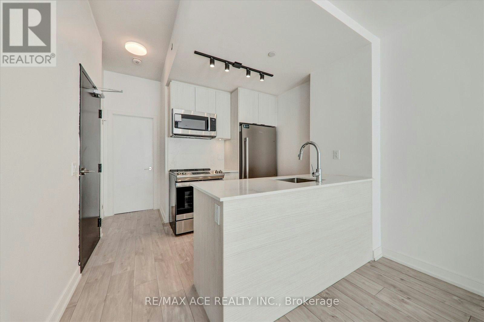 11-168 Clonmore Drive, Toronto, ON, M1N 0B9 - 6