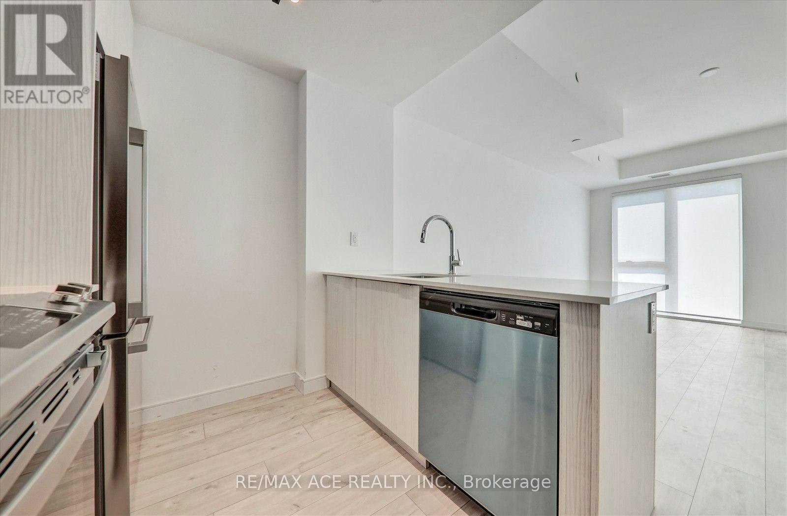 11-168 Clonmore Drive, Toronto, ON, M1N 0B9 - 9
