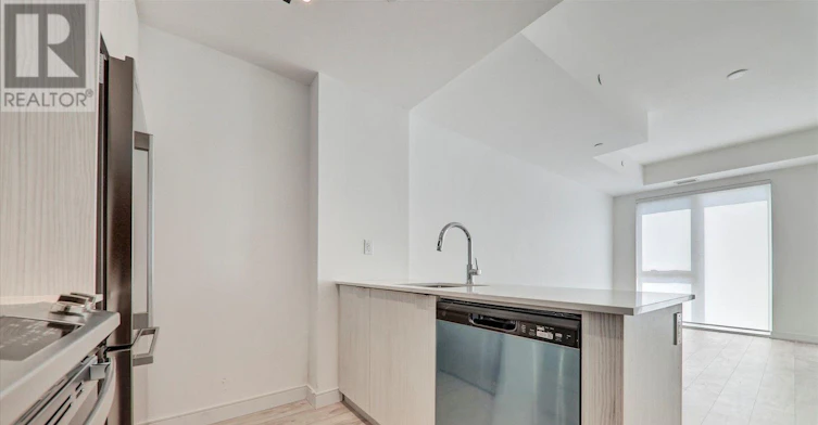 11-168 Clonmore Drive, Toronto, ON, M1N 0B9 - 9