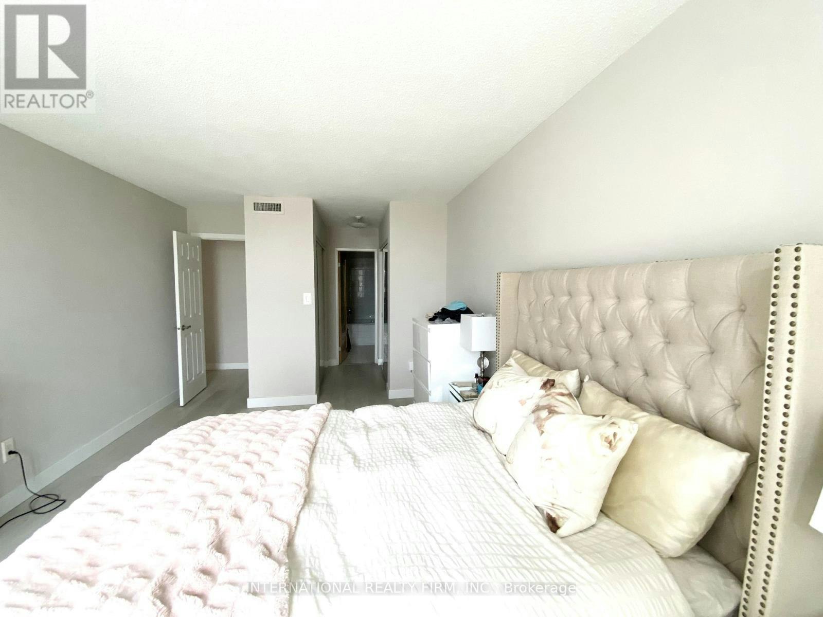 605-135 George Street S, Toronto, ON, M5A 4E8 - 11