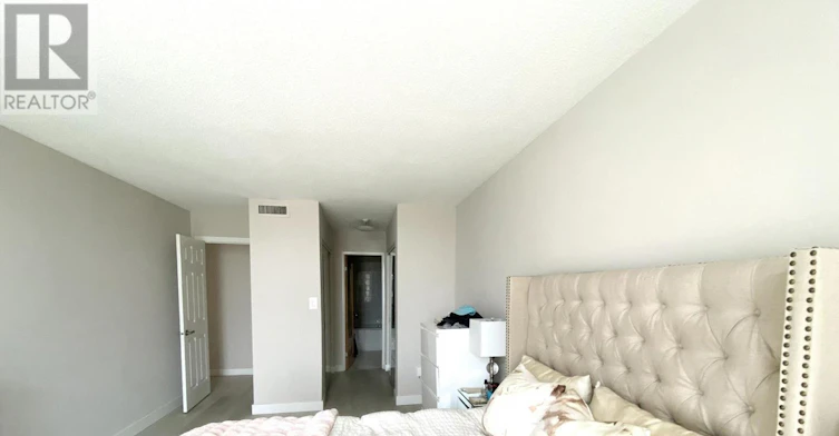605-135 George Street S, Toronto, ON, M5A 4E8 - 11