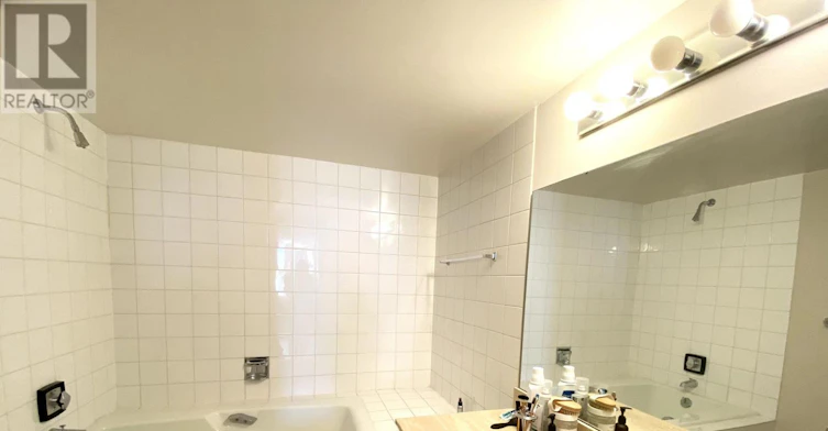 605-135 George Street S, Toronto, ON, M5A 4E8 - 12