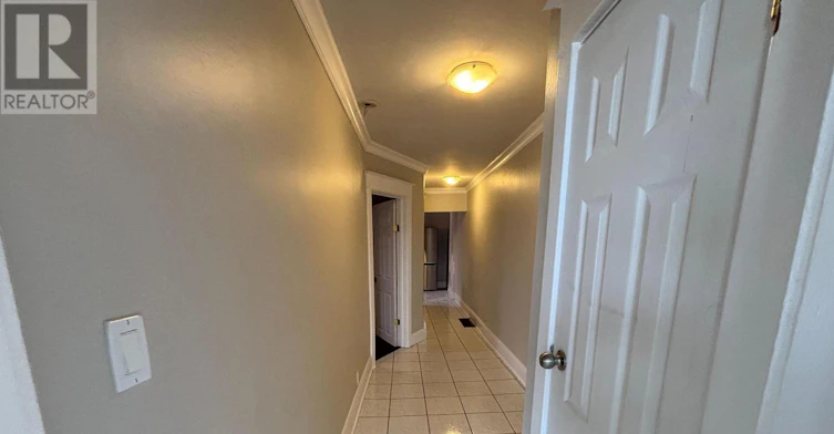UPPER B-507 Oakwood Avenue, Toronto, ON, M6E 2W9 - 9