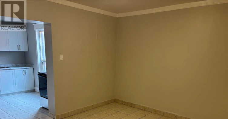 UPPER B-507 Oakwood Avenue, Toronto, ON, M6E 2W9 - 4