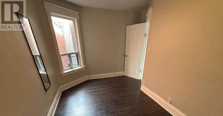 UPPER B-507 Oakwood Avenue, Toronto, ON, M6E 2W9 - 8