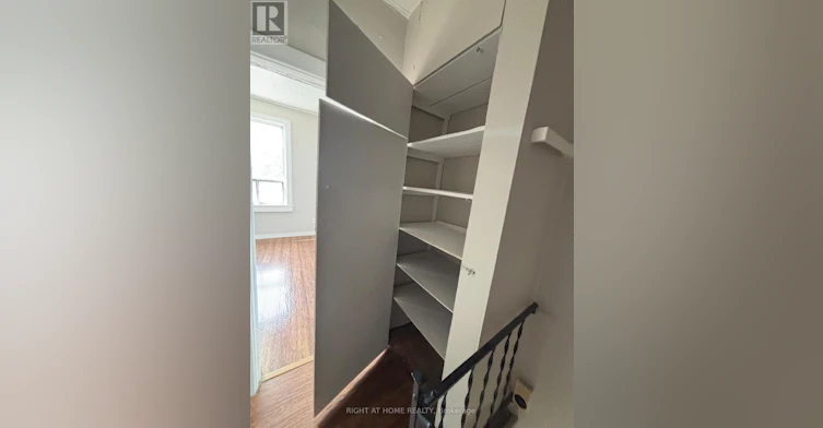 UPPER-505 Oakwood Avenue, Toronto, ON, M6E 2W9 - 12