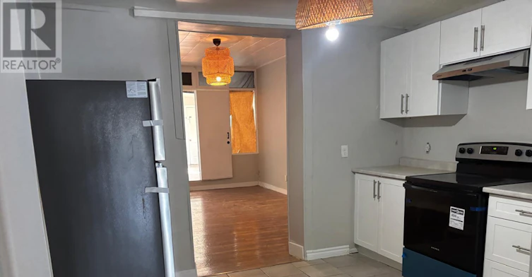 UPPER-505 Oakwood Avenue, Toronto, ON, M6E 2W9 - 2