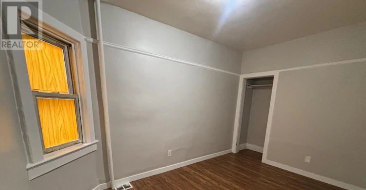 UPPER-505 Oakwood Avenue, Toronto, ON, M6E 2W9 - 9